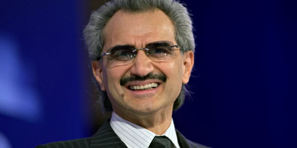 Prince Alwaleed bin Talal The Royal Contrarian - From Royal Family Outcast to $17 Billion Financial Checkmate