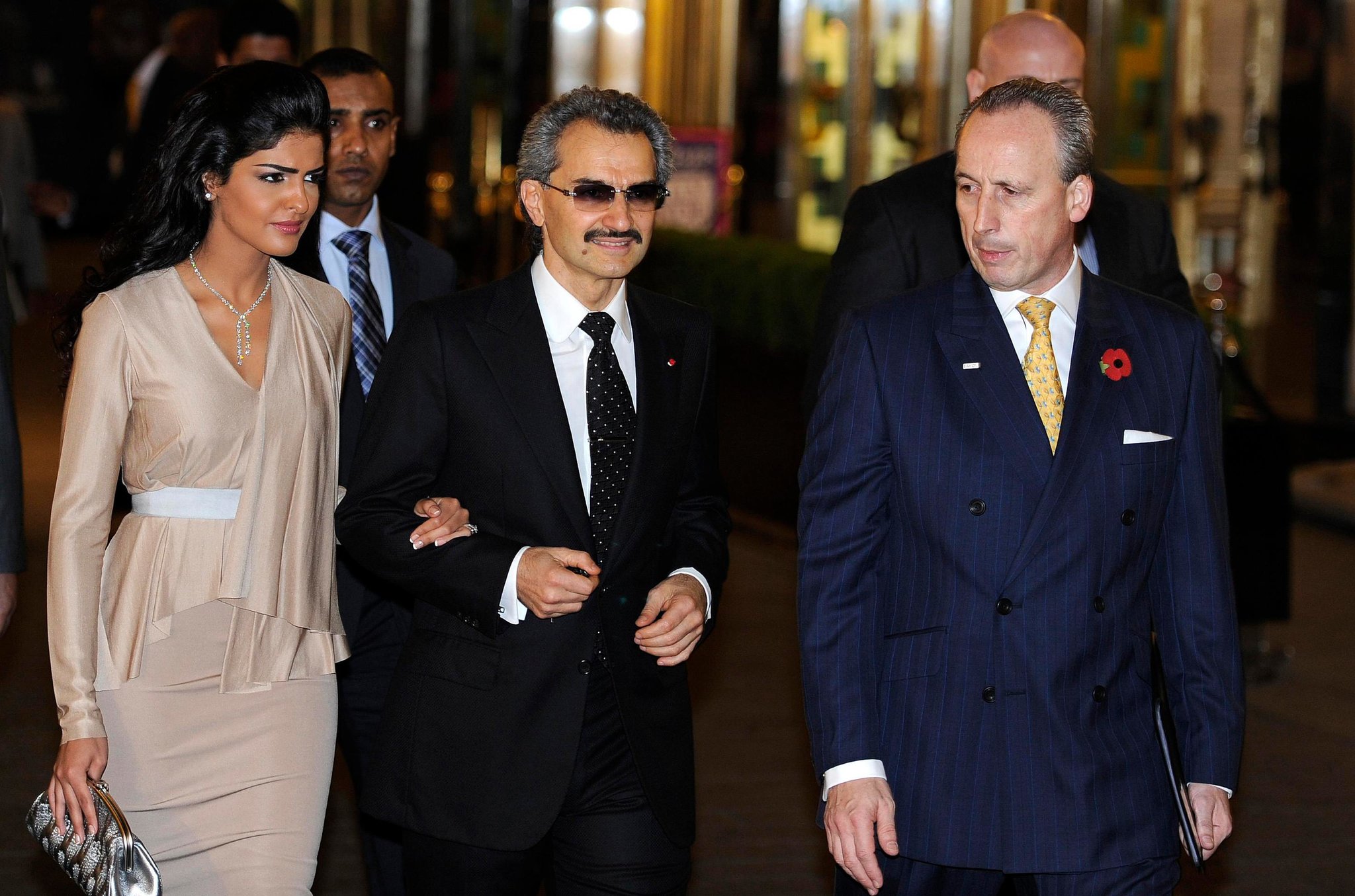 Prince Alwaleed bin Talal The Royal Contrarian - From Royal Family Outcast to $17 Billion Financial Checkmate