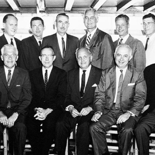 THE CARGILL FAMILY The Invisible Masters of Global Food Supply Anatomy of a $51 Billion Empire Controlling 25% of Agricultural Commodities